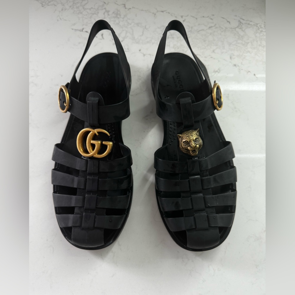 GUCCI rubber sandals